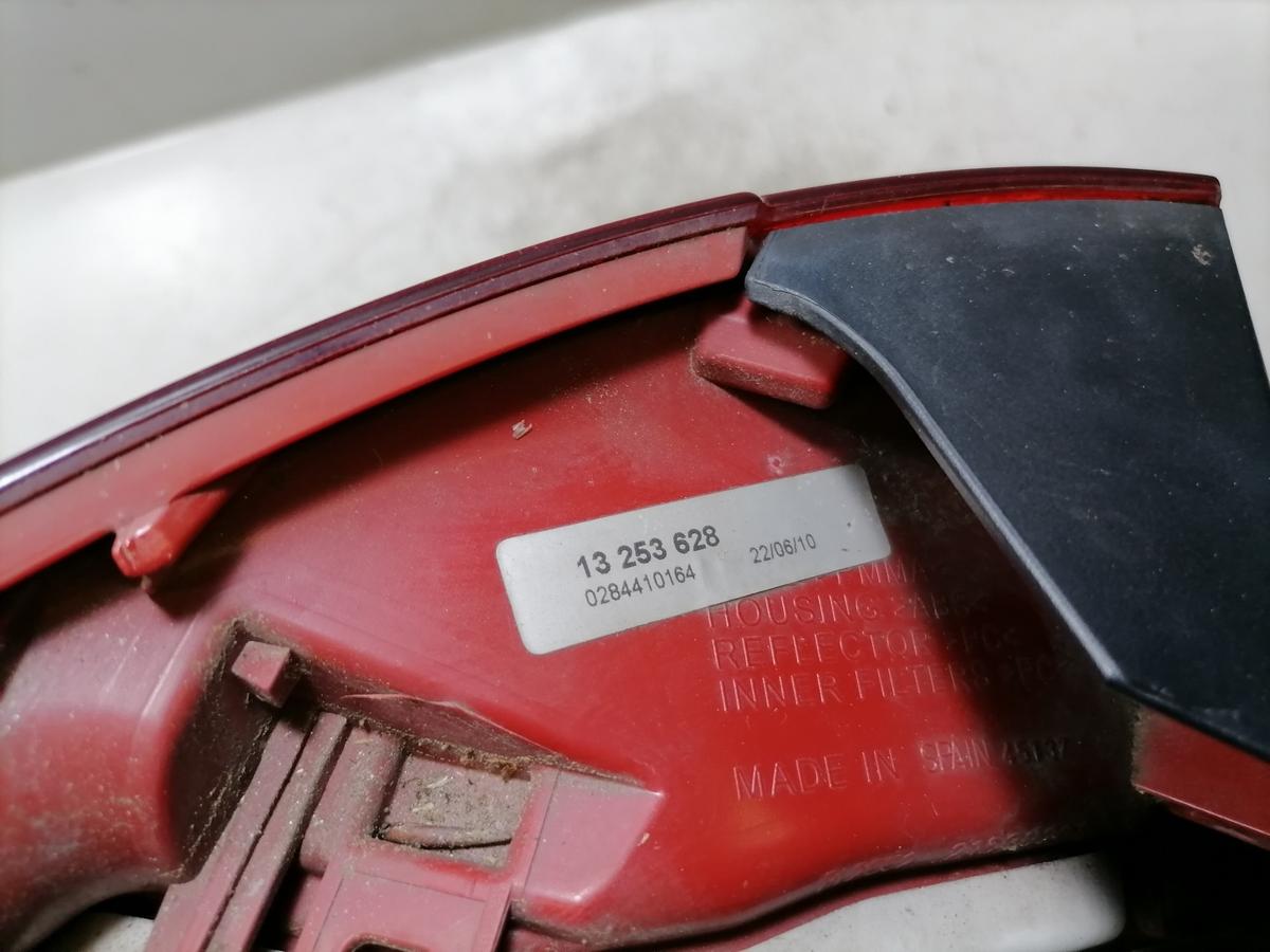 Opel Meriva B original R&uuml;cklicht R&uuml;ckleuchte Schlussleuchte rechts Bj.2010